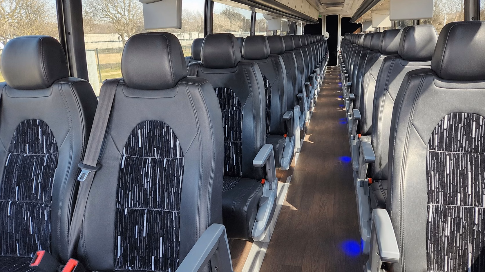 for out of town wedding guests airport shuttle service makes all the difference